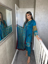 Load image into Gallery viewer, 3 pcs Teal Stitched lawn suit Ready to Wear with chiffon dupatta MB-151
