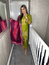 Load image into Gallery viewer, 3 pcs OLIVE Lilen shalwar Suit Ready to Wear with lilen dupatta winter MB-170B
