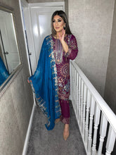 Load image into Gallery viewer, 3pc Purple Embroidered Shalwar Kameez with Navy Chiffon dupatta Stitched Suit Ready to wear HW-PURPLENAVY
