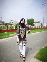 Load image into Gallery viewer, 2PC Lawn Kurti with cotton trouser Fully Stitched Ready to wear Collection BQ-04
