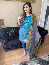 Load image into Gallery viewer, 3 pcs Stitched Blue shalwar Suit Ready to wear lawn summer Wear with chiffon dupatta CS-BLUE
