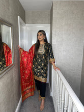 Load image into Gallery viewer, 3 pcs BLACK Stitched lawn shalwar Suit Ready to Wear with Dark RED Lawn dupatta OB-BLACKRED
