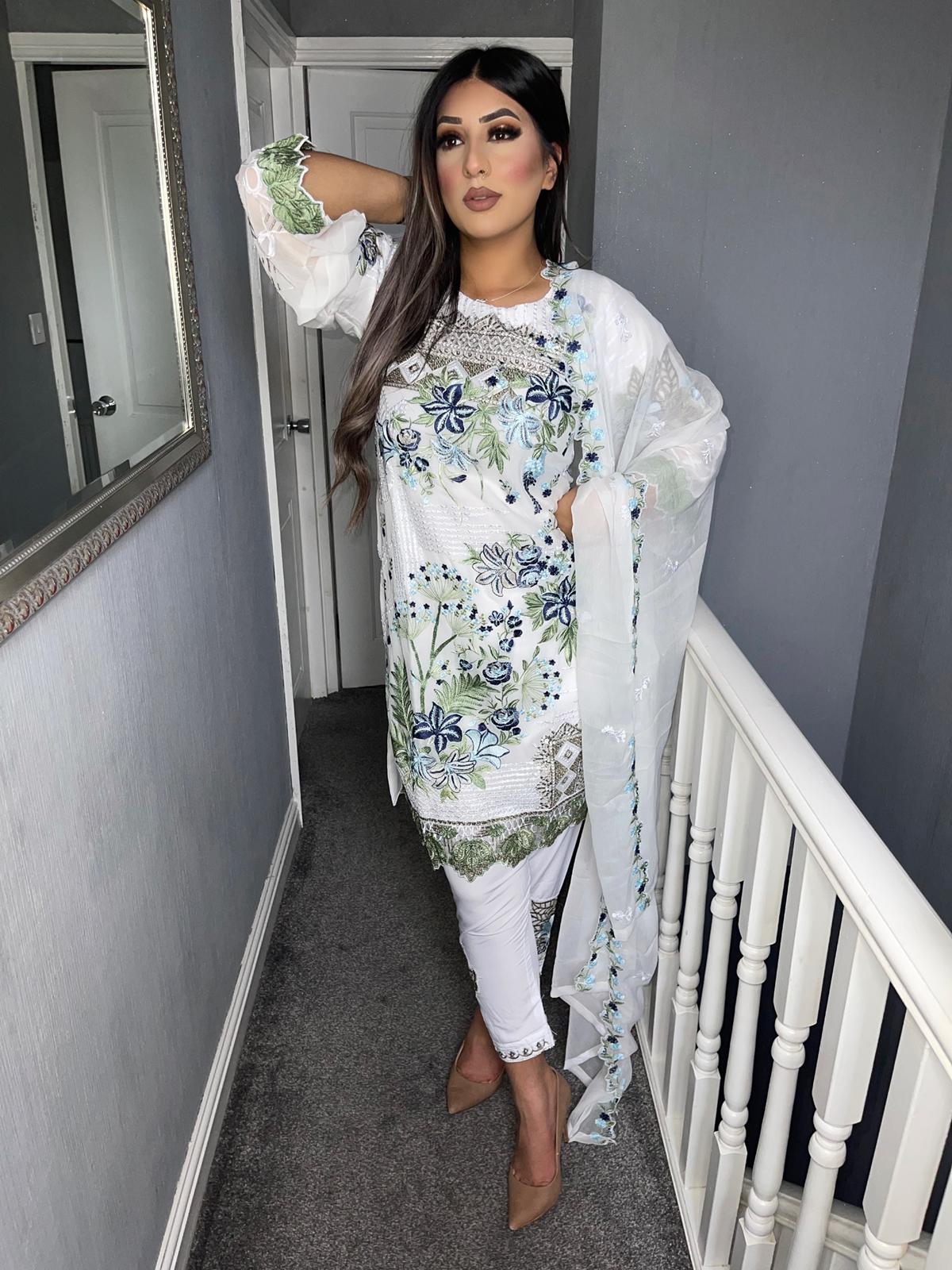 3pc WHITE Embroidered Shalwar Kameez with Chiffon dupatta Stitched