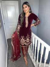 Load image into Gallery viewer, 3pc Maroon Velvet Embroidered Shalwar Kameez Stitched Suit Ready to wear PK-MAROONVELVET

