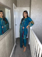 Load image into Gallery viewer, 3 pcs Teal Stitched lawn suit Ready to Wear with chiffon dupatta MB-151
