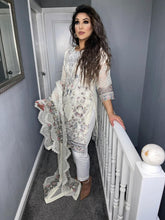 Load image into Gallery viewer, 3pc white Embroidered suit with Embroidered Dupatta Shalwar Kameez  Suit Ready to wear UQ-WHITE
