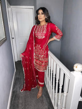 Load image into Gallery viewer, 3 pcs Stitched Red Pink lawn shalwar Suit Ready to Wear with chiffon dupatta AJ-D01
