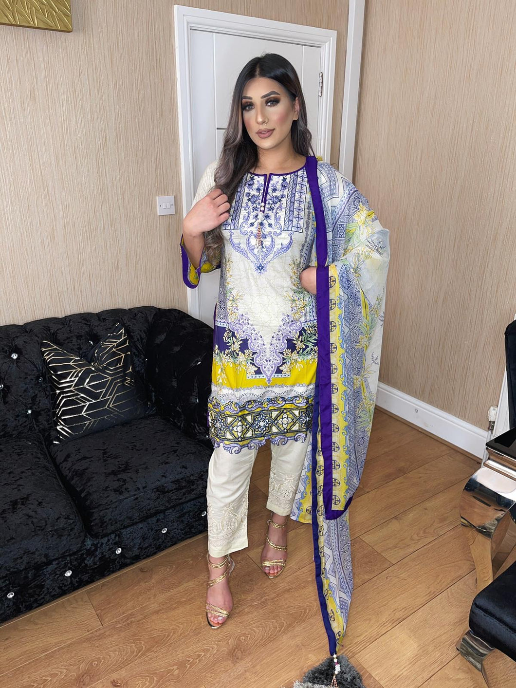 3 pcs Stitched lawn shalwar Suit Ready to Wear with chiffon dupatta AA-D02