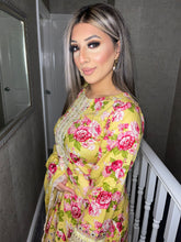 Load image into Gallery viewer, 3 pcs YELLOW Lilen shalwar Suit Ready to Wear with chiffon dupatta winter MB-169B
