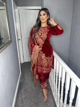 Load image into Gallery viewer, 3pc Maroon Velvet Embroidered Shalwar Kameez Stitched Suit Ready to wear HW-MAROONVELVET
